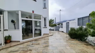 Chalet unifamiliar en venta en Calle Drago, Machado (El Rosario) de 760.000 €