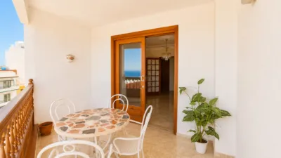 Apartment on Infanta Isabel Street photo 4