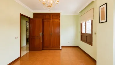 Apartment on Infanta Isabel Street photo 30