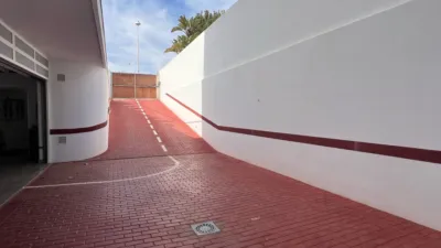 Detached House in Retamar photo 7
