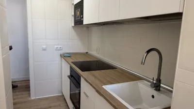 Piso en alquiler en Camino de Segurilla, Tres Olivos-La Piedad (Talavera de la Reina) de 850 €<span>/mes</span>