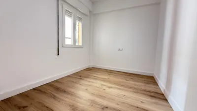 Piso en alquiler en Camino de Segurilla, Tres Olivos-La Piedad (Talavera de la Reina) de 850 €<span>/mes</span>
