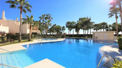 Apartamento en venta en Avenida Mare Nostrum, Punta Plata (Estepona) de 715.000 €