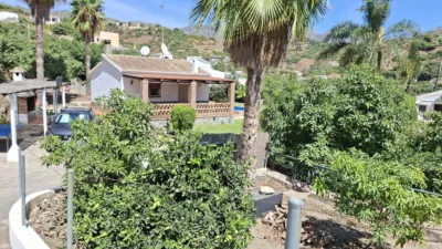 House on Calle Real photo 8