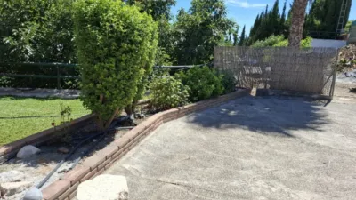 House on Calle Real photo 13
