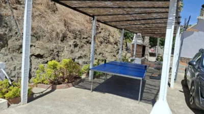 House on Calle Real photo 7