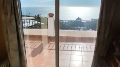 Top-floor apartment on Calle Real photo 20