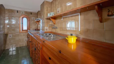 Top-floor apartment on Calle Real photo 6
