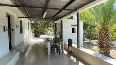 House on Calle de la Balsilla photo 2