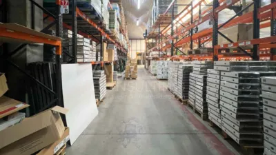 Nave industrial en alquiler en Calle de Daza Valdés – pohled 4