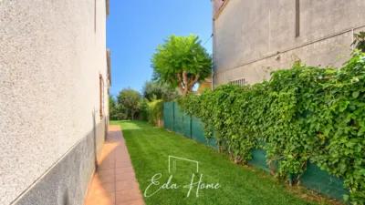 Semi-detached house on Carrer de Sant Vicenç photo 16