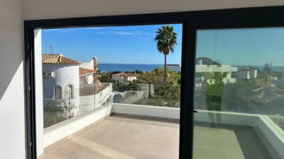 Detached villa in La Fustera photo 19
