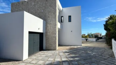 Detached villa in La Fustera photo 24