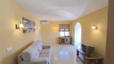 Detached villa in Maryvilla photo 16