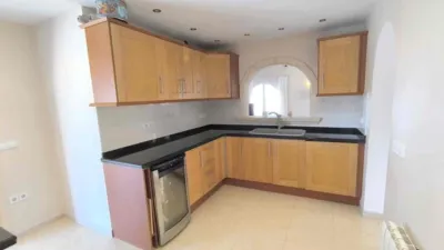 Detached villa in Maryvilla photo 9