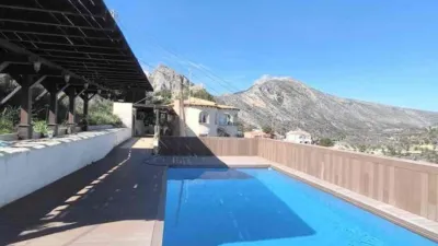 Detached villa in Maryvilla photo 3