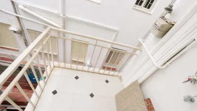 Apartment on Carrer dels Pirineus photo 6
