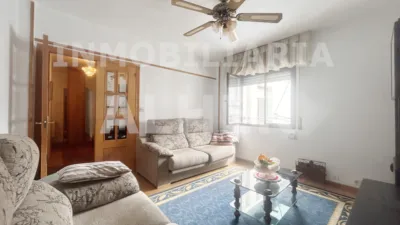 Apartment on Calle de Asturias photo 2