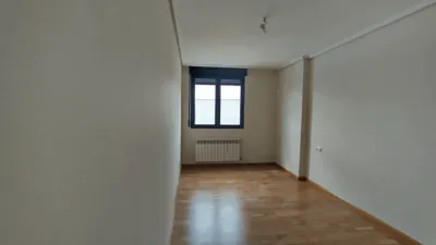 Piso en venta en Calle Don Pablo Antoñana Angulo, Viana de 179.900 €