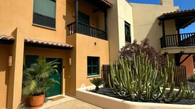 Casa en venta en Avenida de José Miguel Galván Bello, Las Chafiras (San Miguel de Abona) de 460.000 €