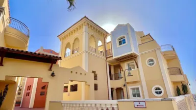 Apartamento en venta en Calle los Cristianos, Número 1, Los Cristianos (Arona) de 295.000 €