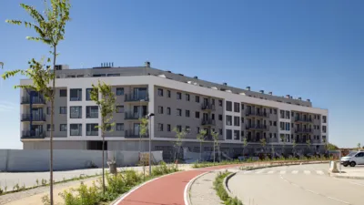Piso en alquiler en Calle Octavio Paz, Alovera de 971 €<span>/mes</span>