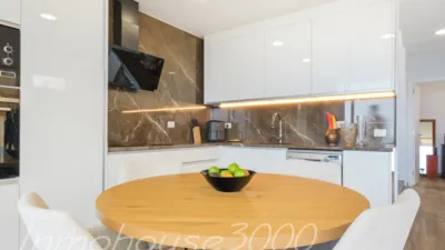Detached house on Calle Manuel Vega Santos photo 9