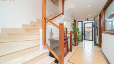 Chalet pareado en venta en Calle de Camariñas, cerca de Calle de Arousa, Zona Bulevar (Arroyomolinos) de 619.900 €