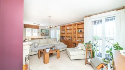 Chalet on Avenida de Valdelacea photo 8