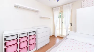 Apartment on San Fernando Street photo 19