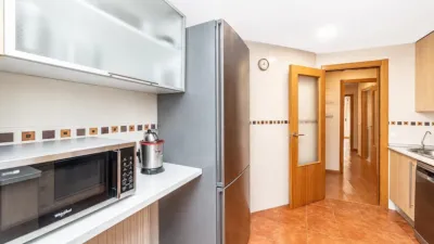 Apartment on San Fernando Street photo 6