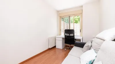 Apartment on San Fernando Street photo 13