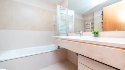 Apartment on San Fernando Street photo 25