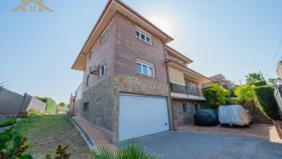 Chalet on Calle de la Sierra de Guadarrama photo 9