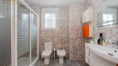 Semi-detached chalet on Calle de Camariñas photo 30