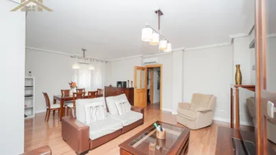 Semi-detached chalet on Calle de Camariñas photo 13