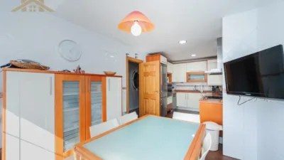 Semi-detached chalet on Calle de Camariñas photo 5