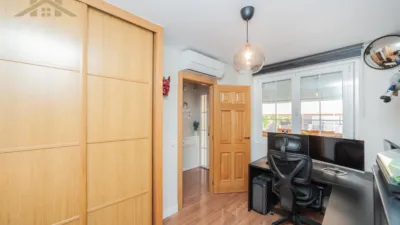 Semi-detached chalet on Calle de Camariñas photo 8