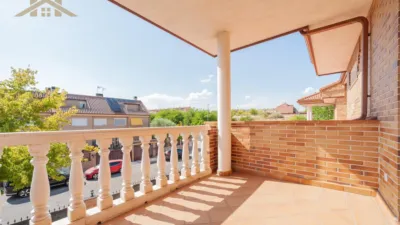 Semi-detached chalet on Calle de Camariñas photo 29