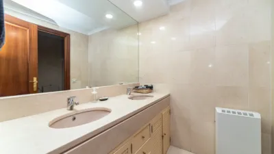 Semi-detached chalet on Avenida de los Claveles photo 18