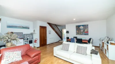 Semi-detached chalet on Avenida de los Claveles photo 6