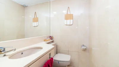 Semi-detached chalet on Avenida de los Claveles photo 11
