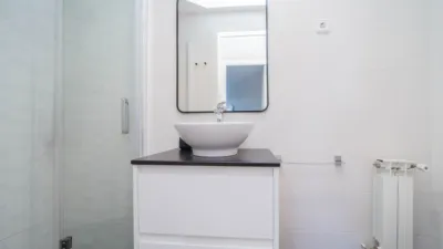Apartment on Avenida del Rey Juan Carlos I photo 17