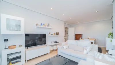 Apartment on Avenida del Rey Juan Carlos I photo 4