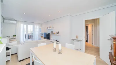 Apartment on Avenida del Rey Juan Carlos I photo 6