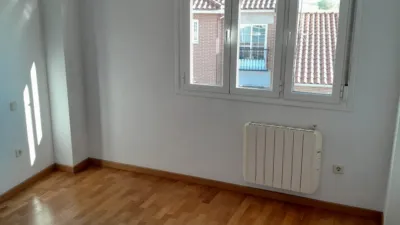 Piso en alquiler en Calle de la Senda, Camarena de 670 €<span>/mes</span>