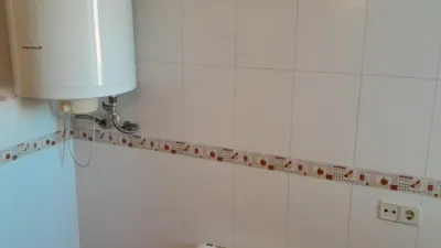 Piso en alquiler en Calle de la Senda, Camarena de 670 €<span>/mes</span>