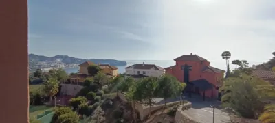 Piso en venta en Calle Lavanda, Las Palomas-Cerro Gordo (Almuñécar) de 275.000 €