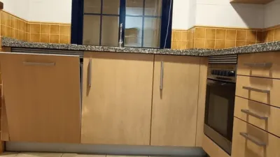 Piso en venta en Calle Lavanda, Las Palomas-Cerro Gordo (Almuñécar) de 275.000 €