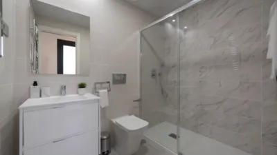 Flat on Calle Presidente Adolfo Suarez, 14 photo 24